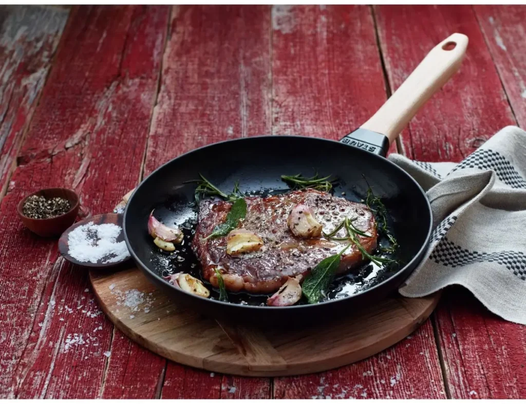 staub gietijzeren koekenpan